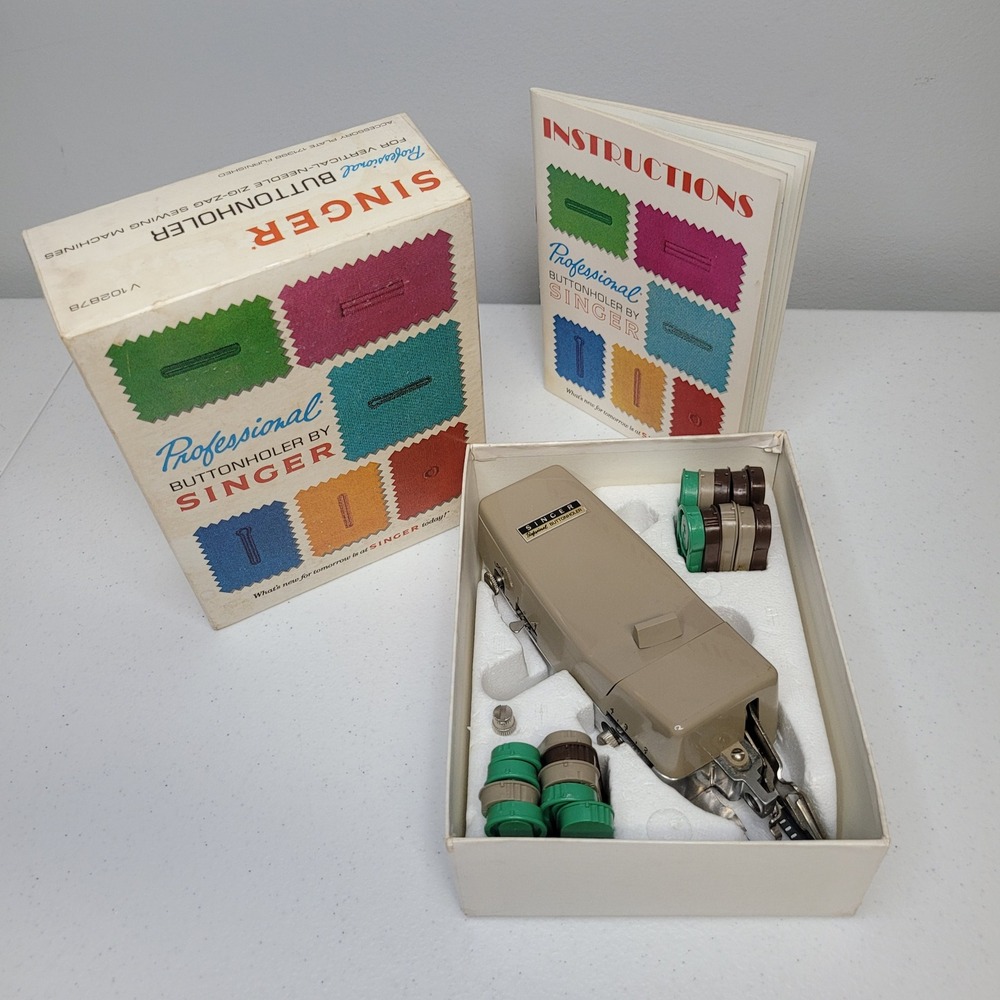 Vintage‎ Singer Professional Buttonholer Vertical Needle Zig-Zag V 102878 Boxed